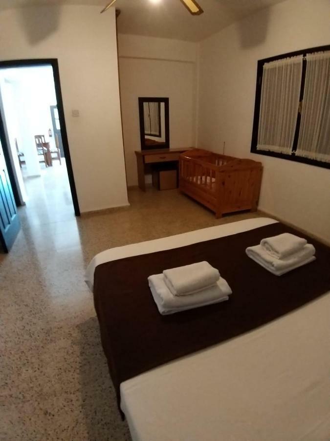 Balci Plaza Hotel And Balci Plaza Guest Bungalows Karpaz Peninsula Selenias Екстериор снимка